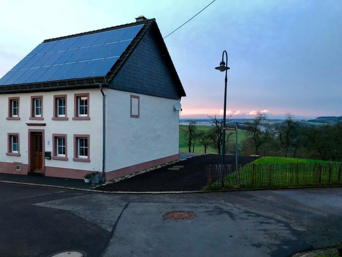 Auszeit-Eifel Eifelhaus "Burgass 1807" Sauna & Badezuber Willwerscheid Exterior photo